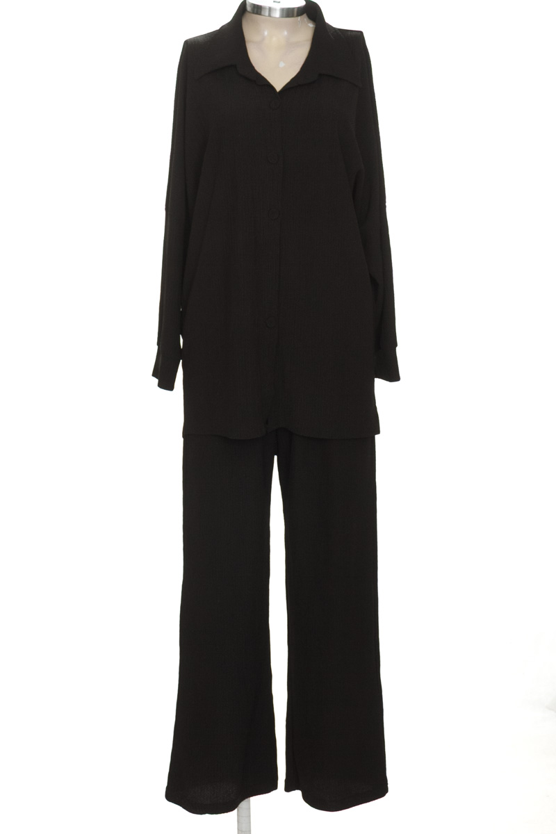 Vestido / Enterizo color Negro - Hermanas