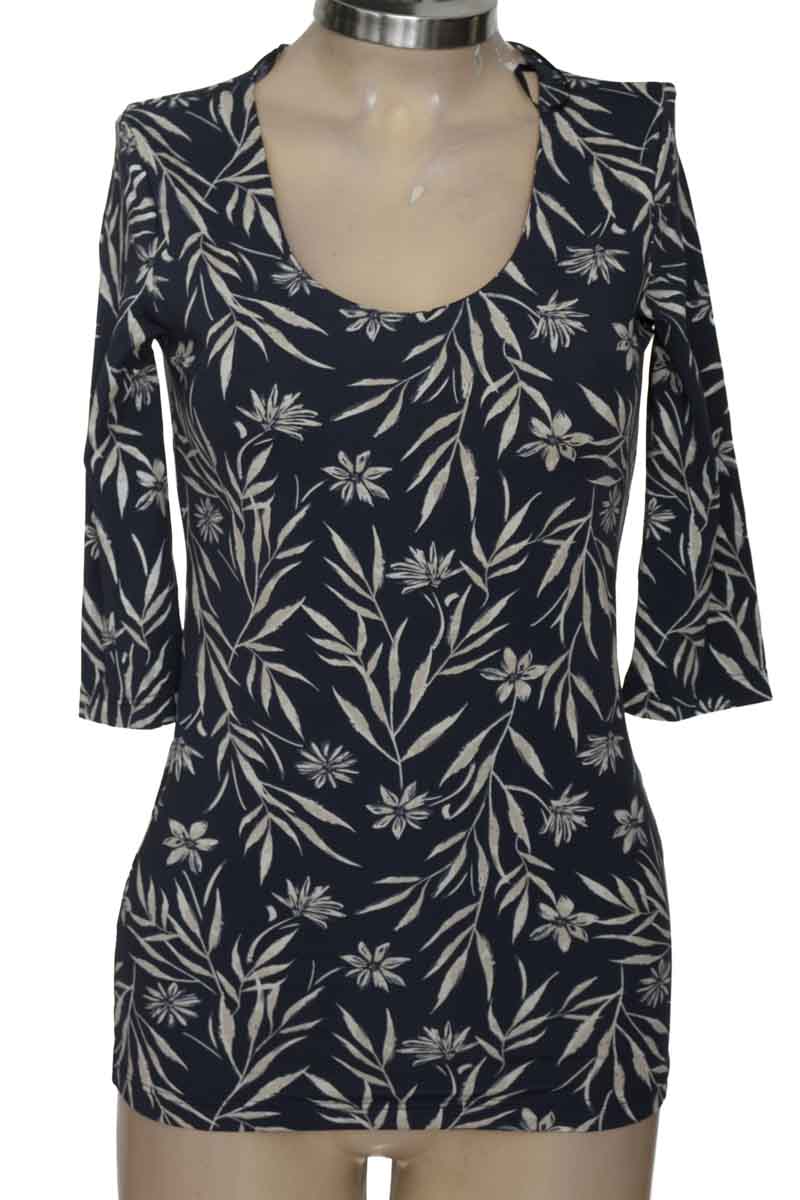 Top / Camiseta color Azul - PATPRIMO