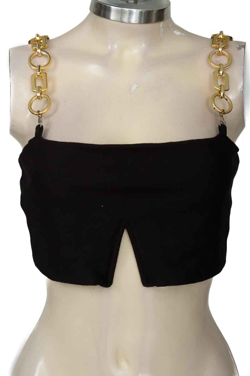Top / Camiseta color Negro - Studio F