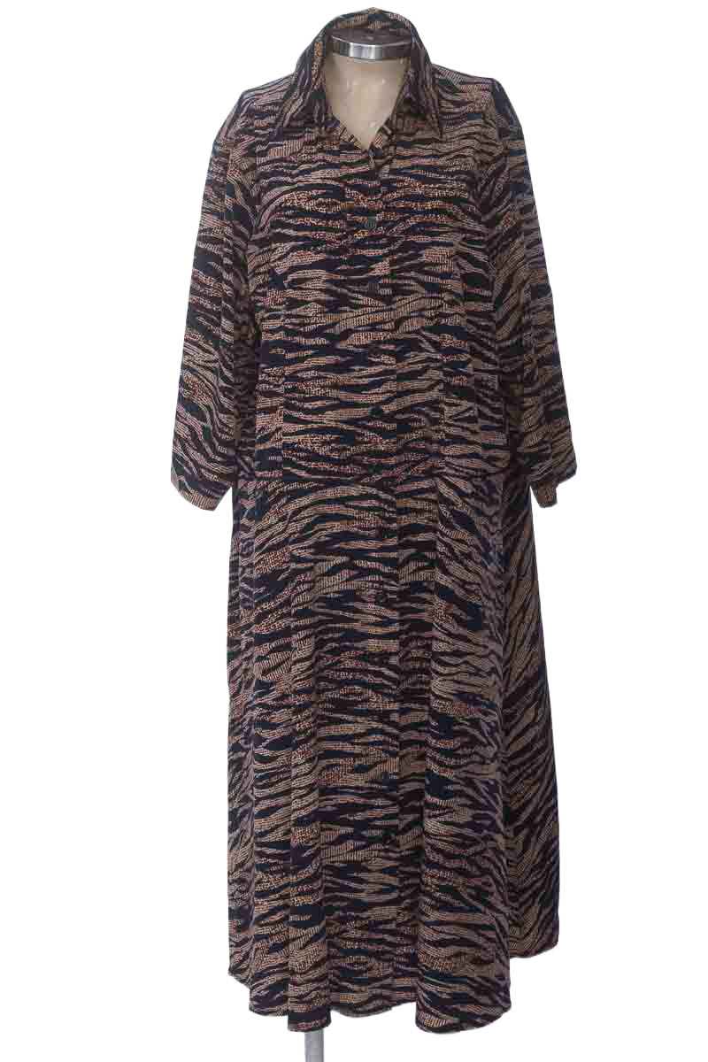 Vestido / Enterizo color Azul - Closeando