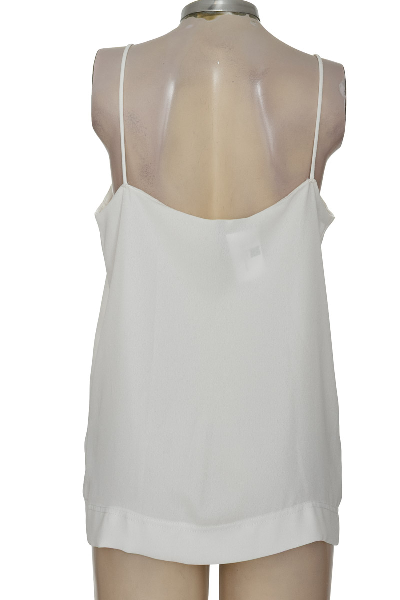 Top / Camiseta color Blanco - MNG