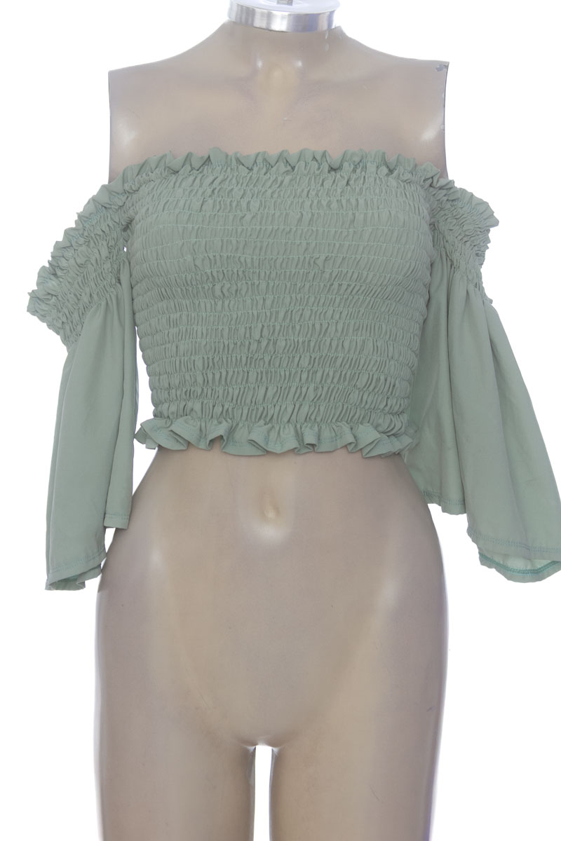 Top / Camiseta color Verde - Closeando