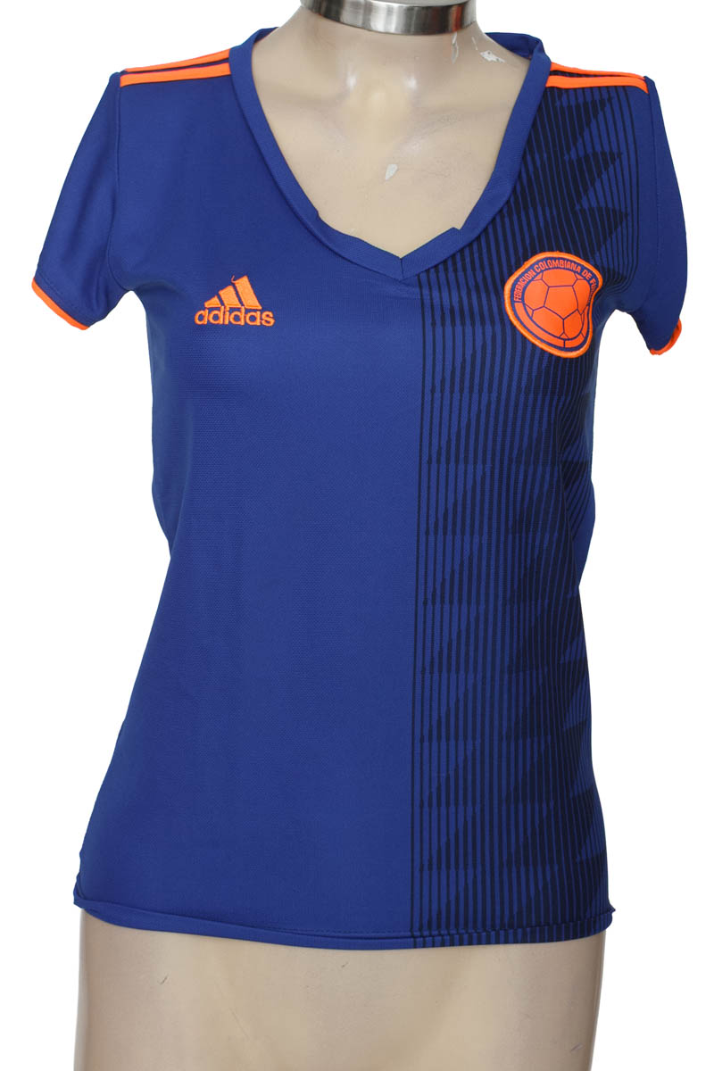 Ropa Deportiva / Salida de Baño color Azul - Adidas
