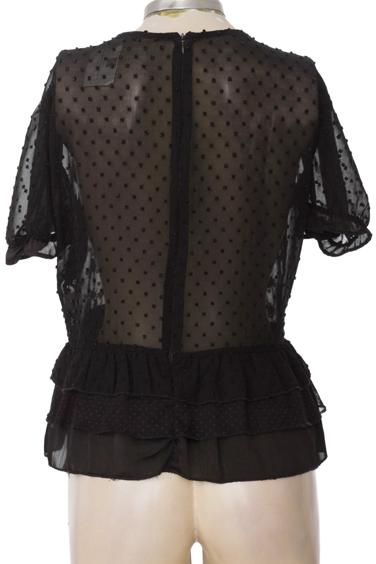 Top / Camiseta color Negro - ELA