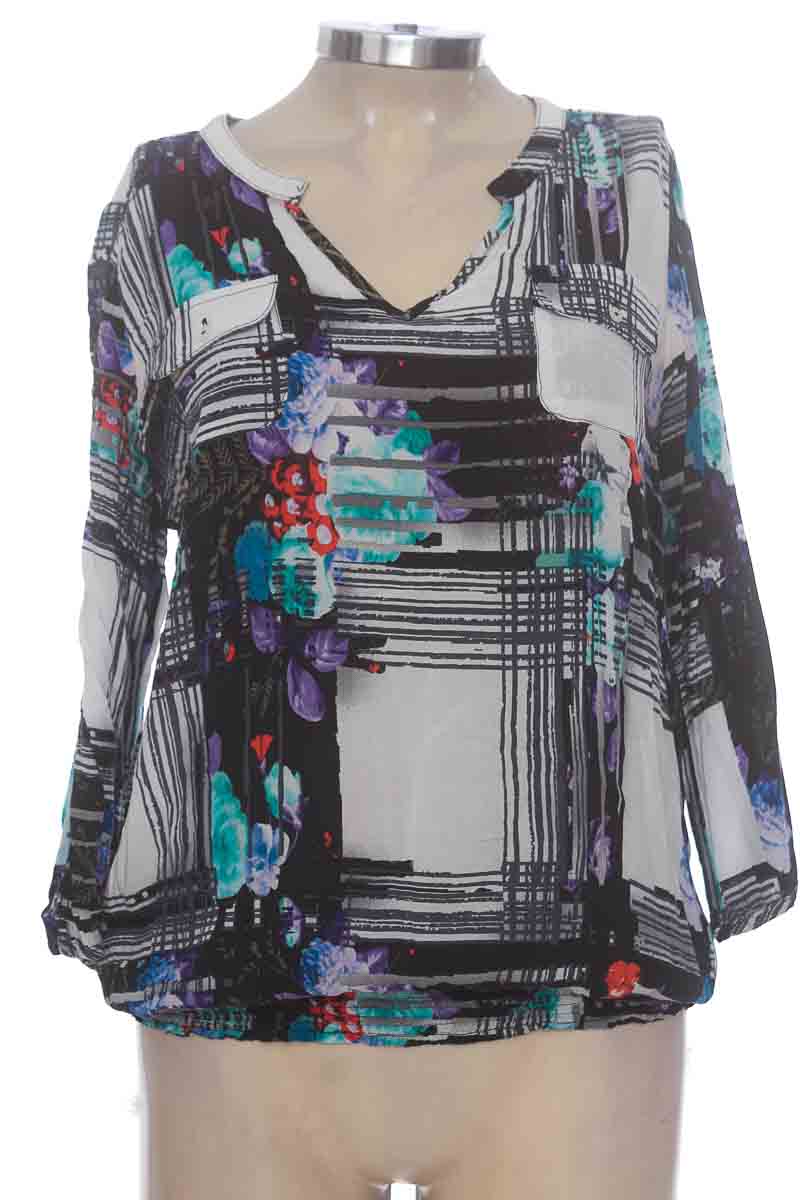 Blusa color Estampado - Arkitect