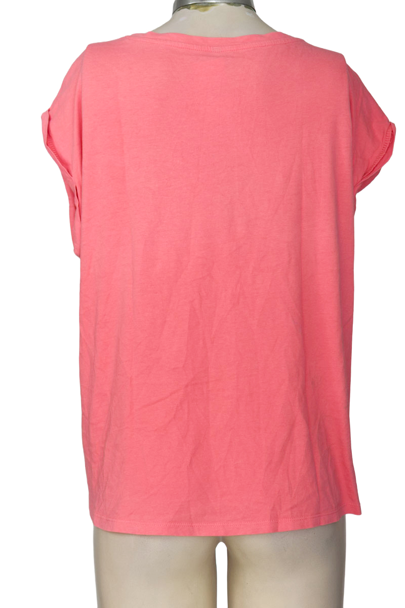 Top / Camiseta color Rosado - Southland