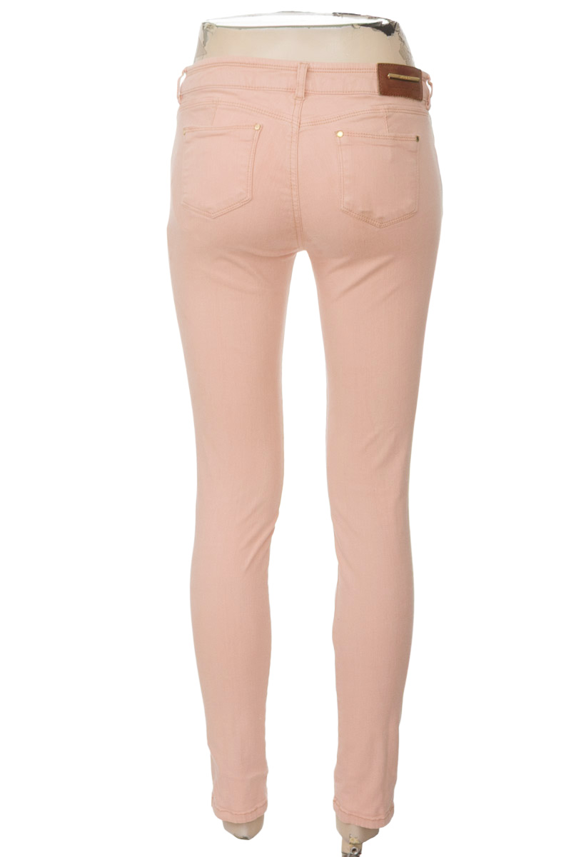Pantalones color Rosado - Studio F