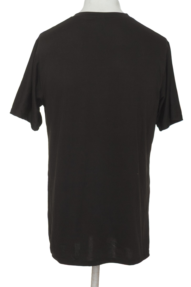 Camiseta color Negro - Closeando