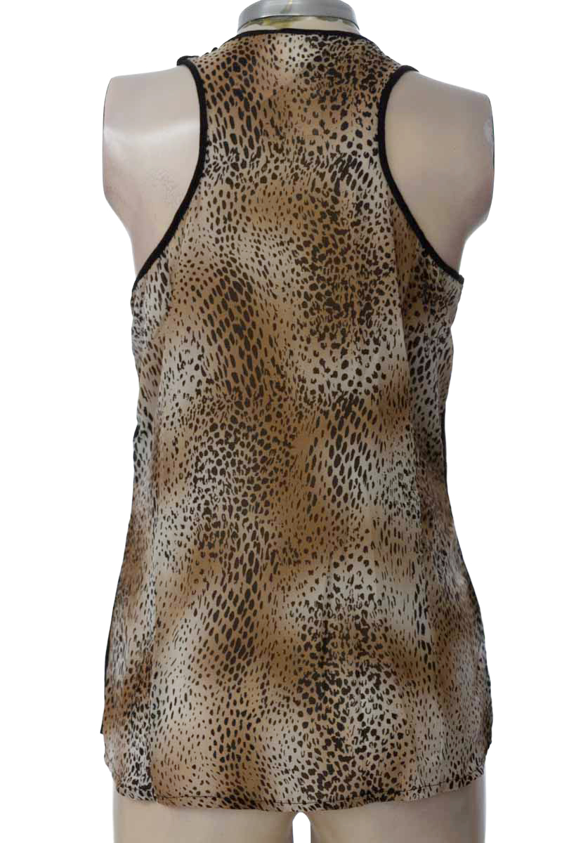 Top / Camiseta color Negro - Ozono