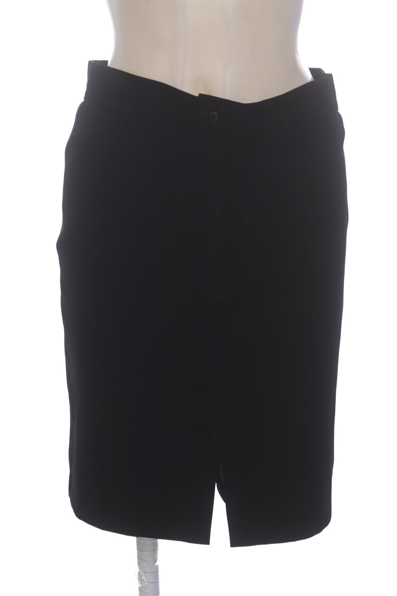 Falda color Negro - Closeando