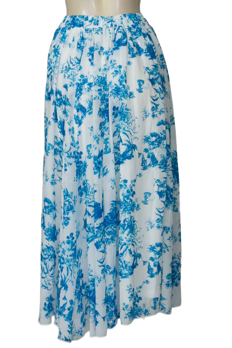 Falda color Azul - Closeando