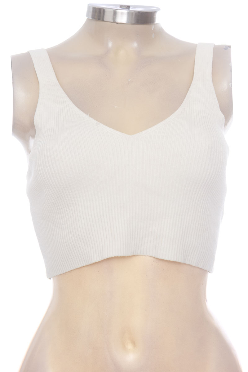 Top / Camiseta color Blanco - Bershka