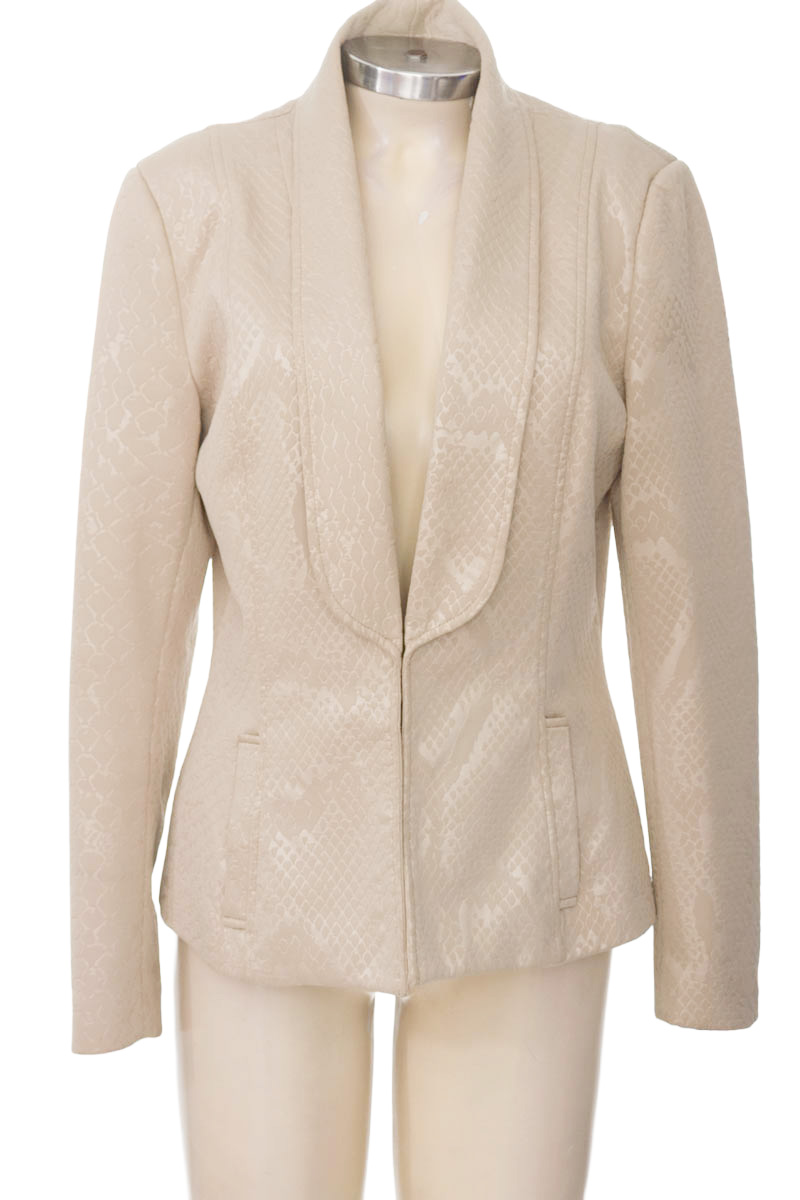 Chaqueta / Abrigo color Beige - XUSS