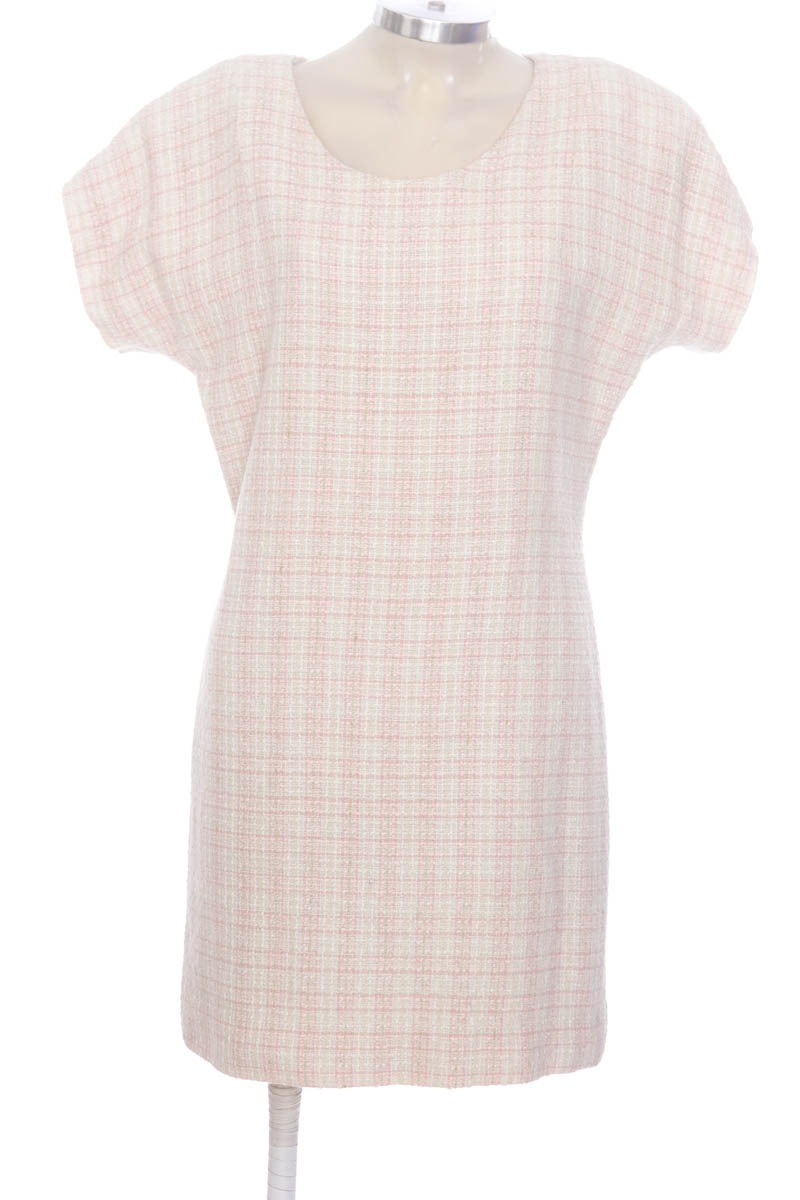 Vestido / Enterizo color Rosado - Closeando
