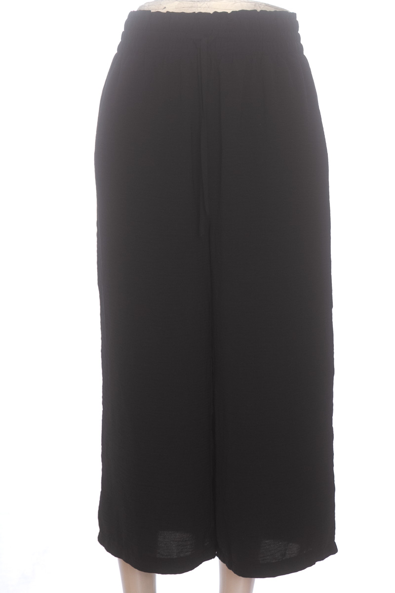 Pantalones color Negro - Closeando