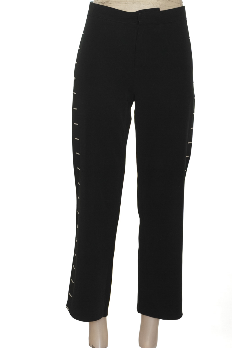 Pantalones color Negro - Adriana Fernandez