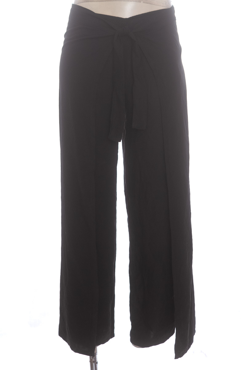 Pantalones color Negro - Johana Cuevas