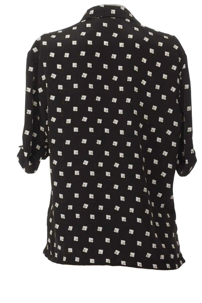 Blusa color Negro - Closeando