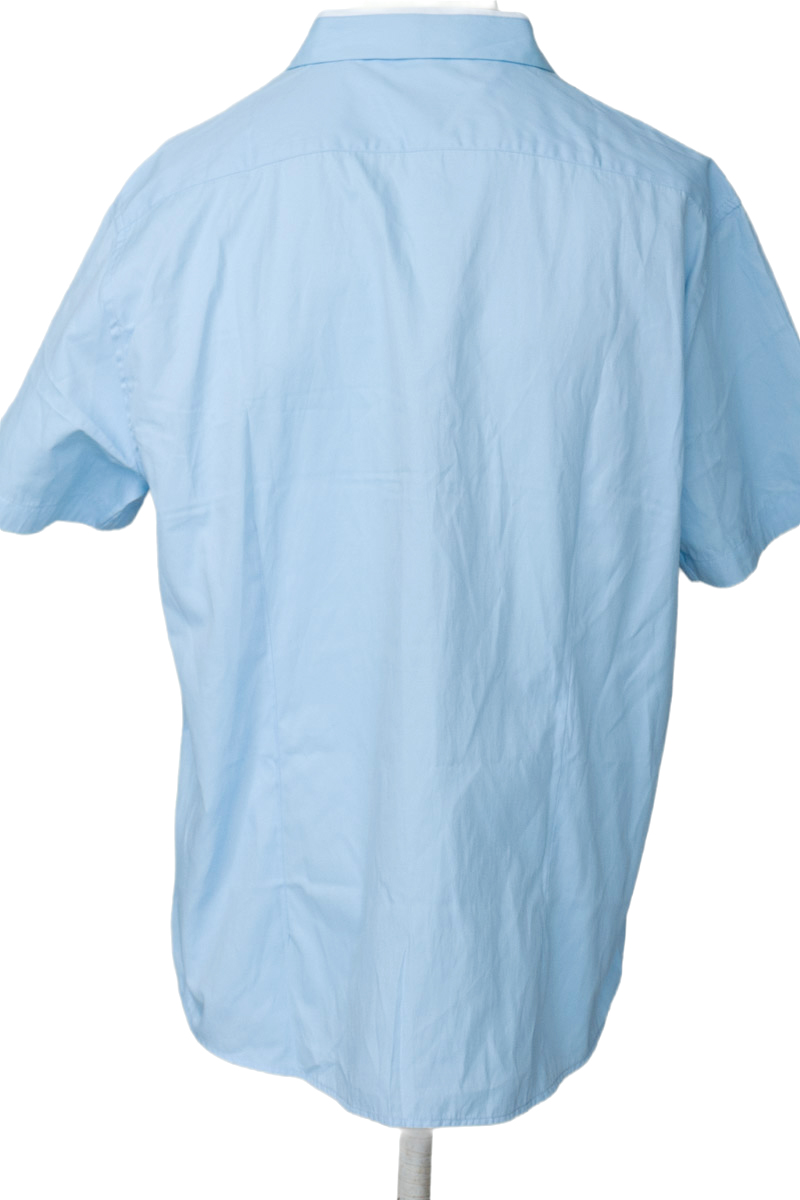 Camisa color Azul - Closeando