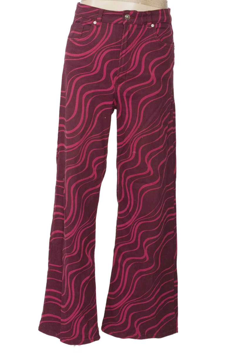 Pantalones color Vinotinto - Divided by H&M
