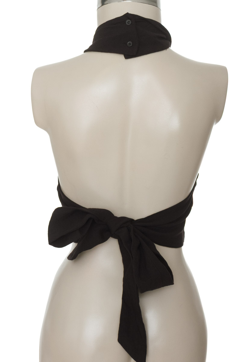 Blusa color Negro - Closeando