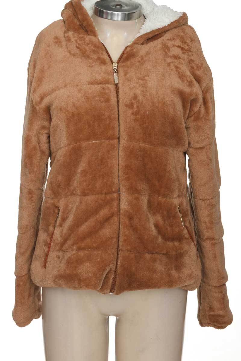 Chaqueta / Abrigo color Beige - Closeando