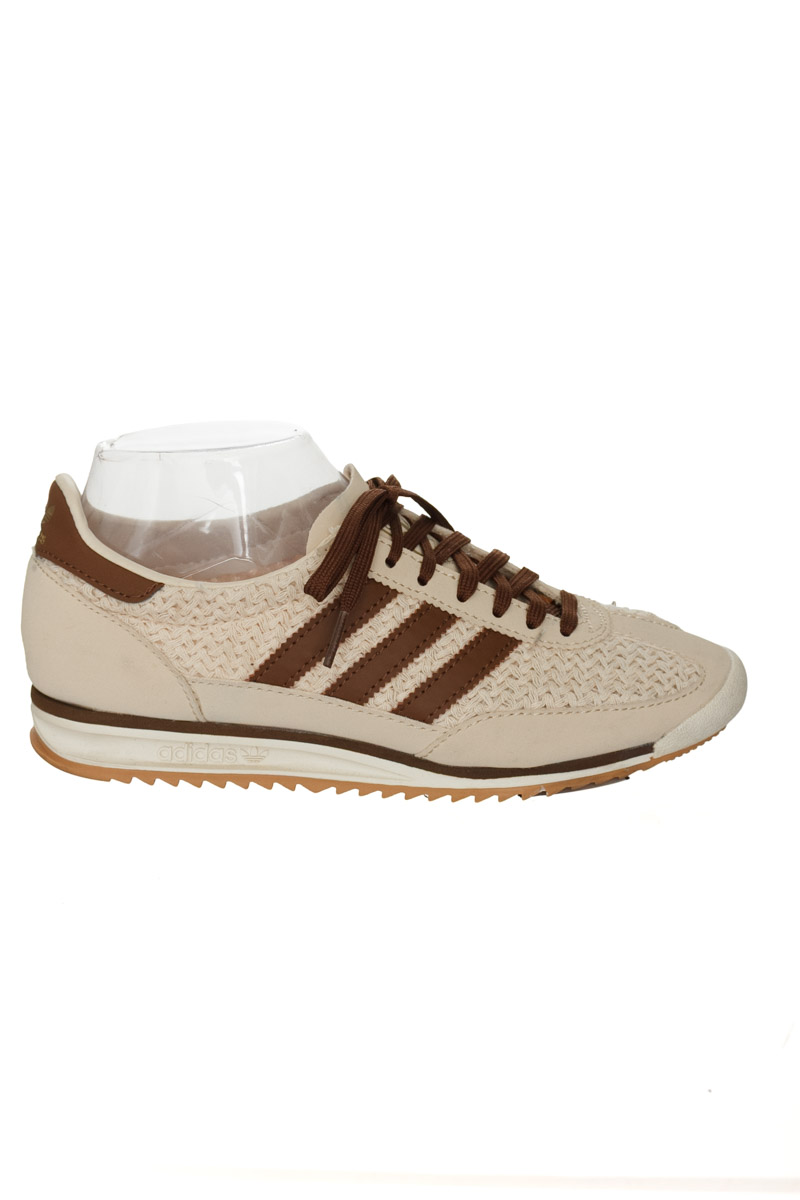 Zapatos color Beige - Adidas