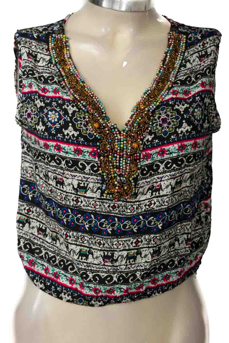 Top / Camiseta color Estampado - YAS MINE