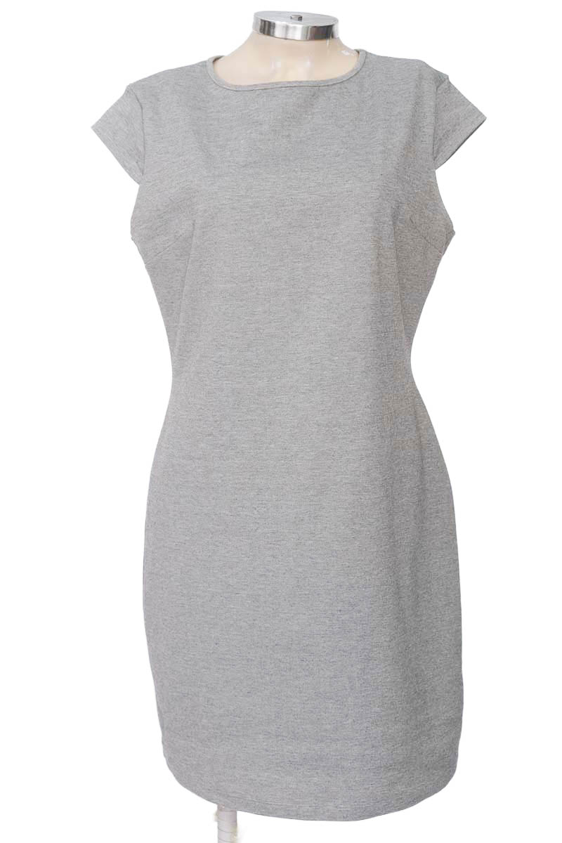 Vestido / Enterizo color Gris - PATPRIMO