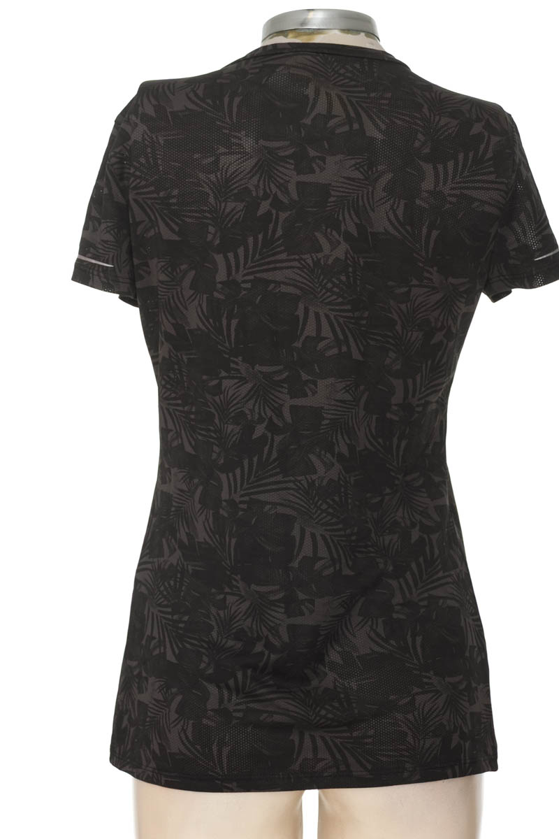 Ropa Deportiva / Salida de Baño color Negro - PATPRIMO