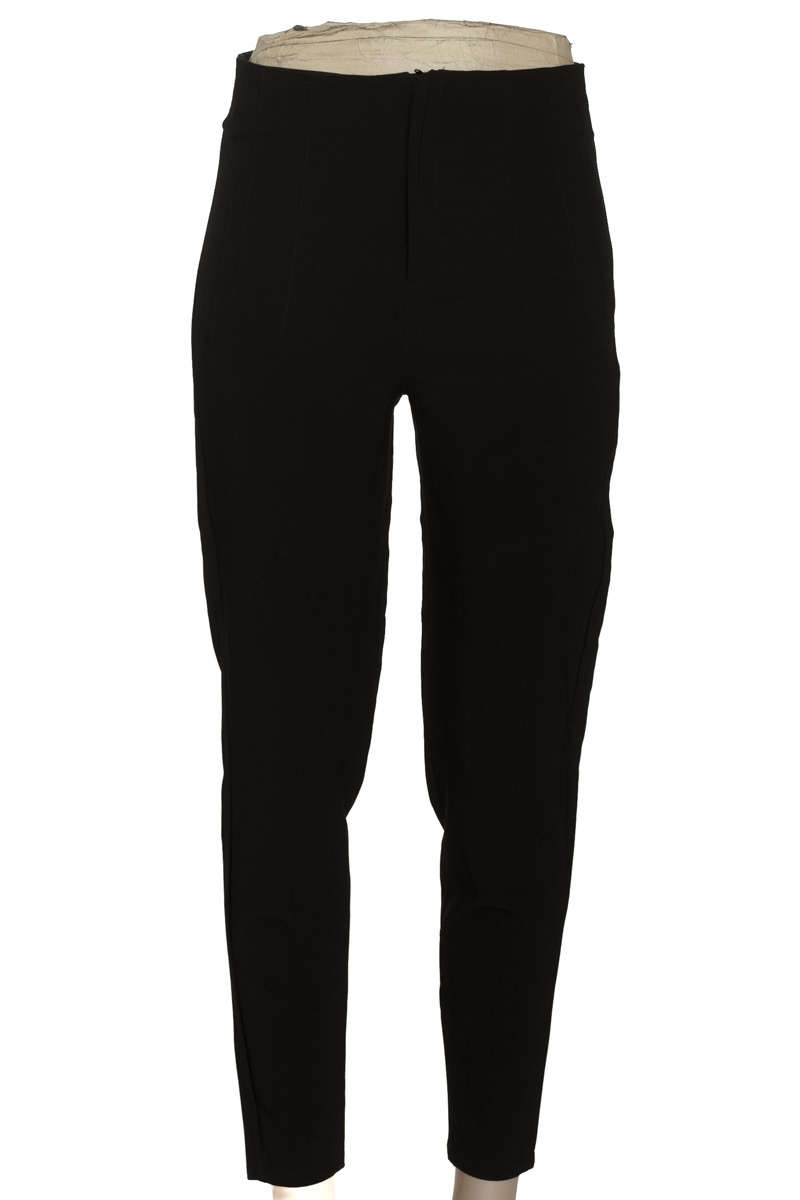 Pantalones color Negro - Closeando