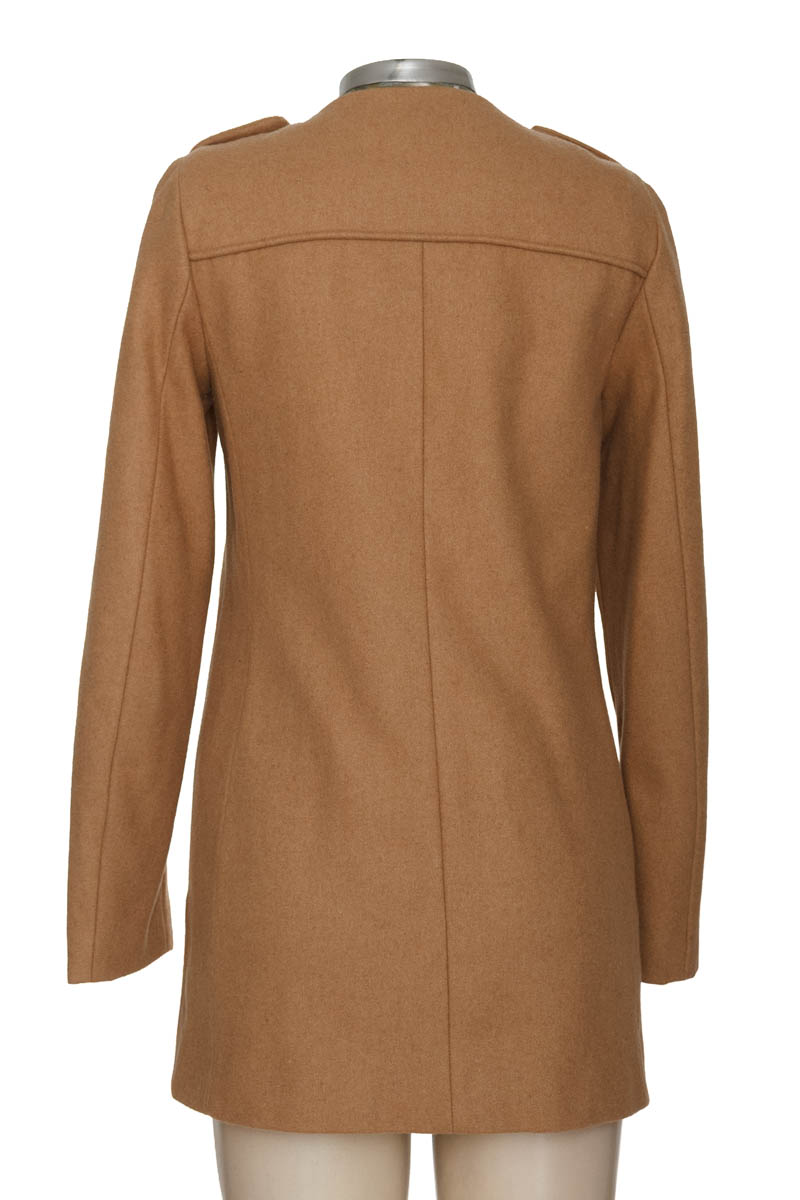 Chaqueta / Abrigo color Beige - MNG