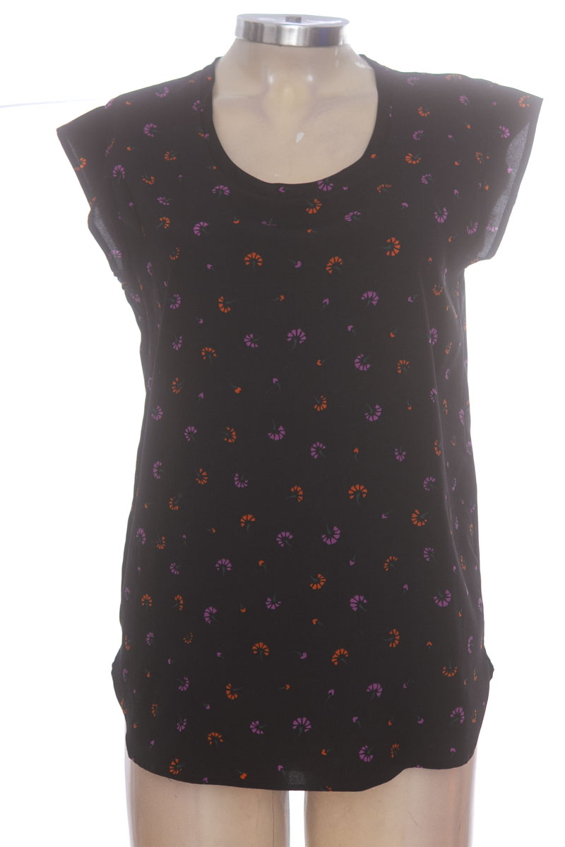 Top / Camiseta color Negro - Seven Seven