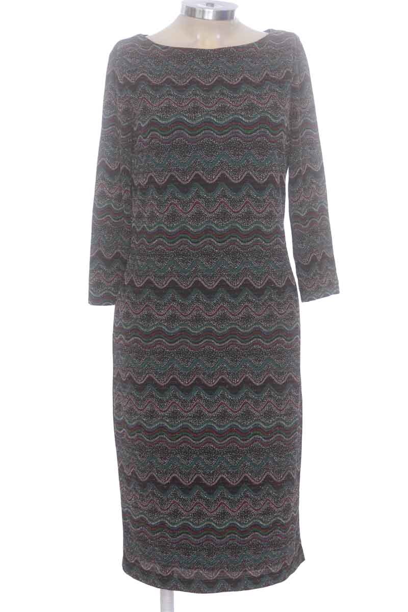 Vestido / Enterizo color Negro - Closeando