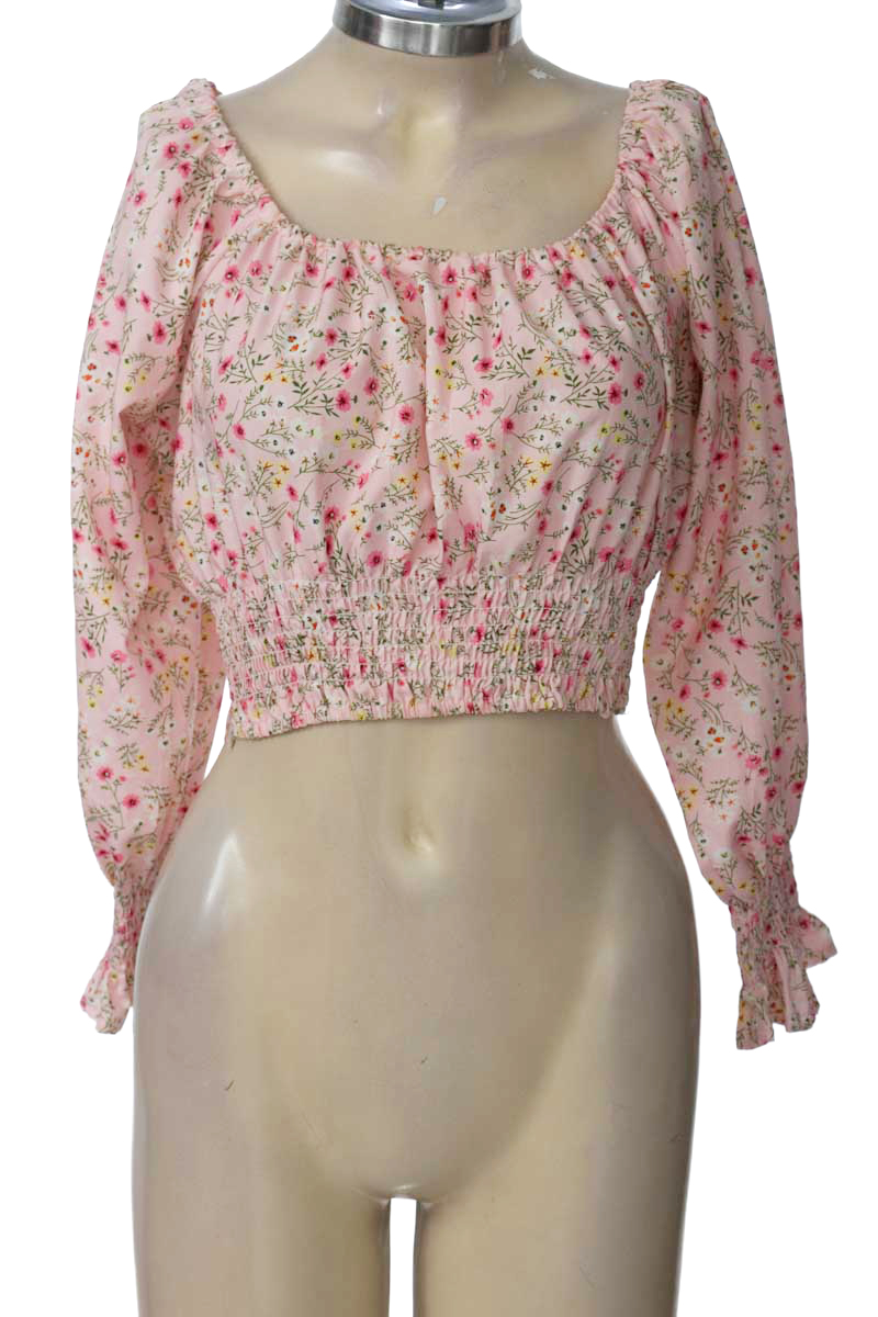 Top / Camiseta color Rosado - Sol Rojo