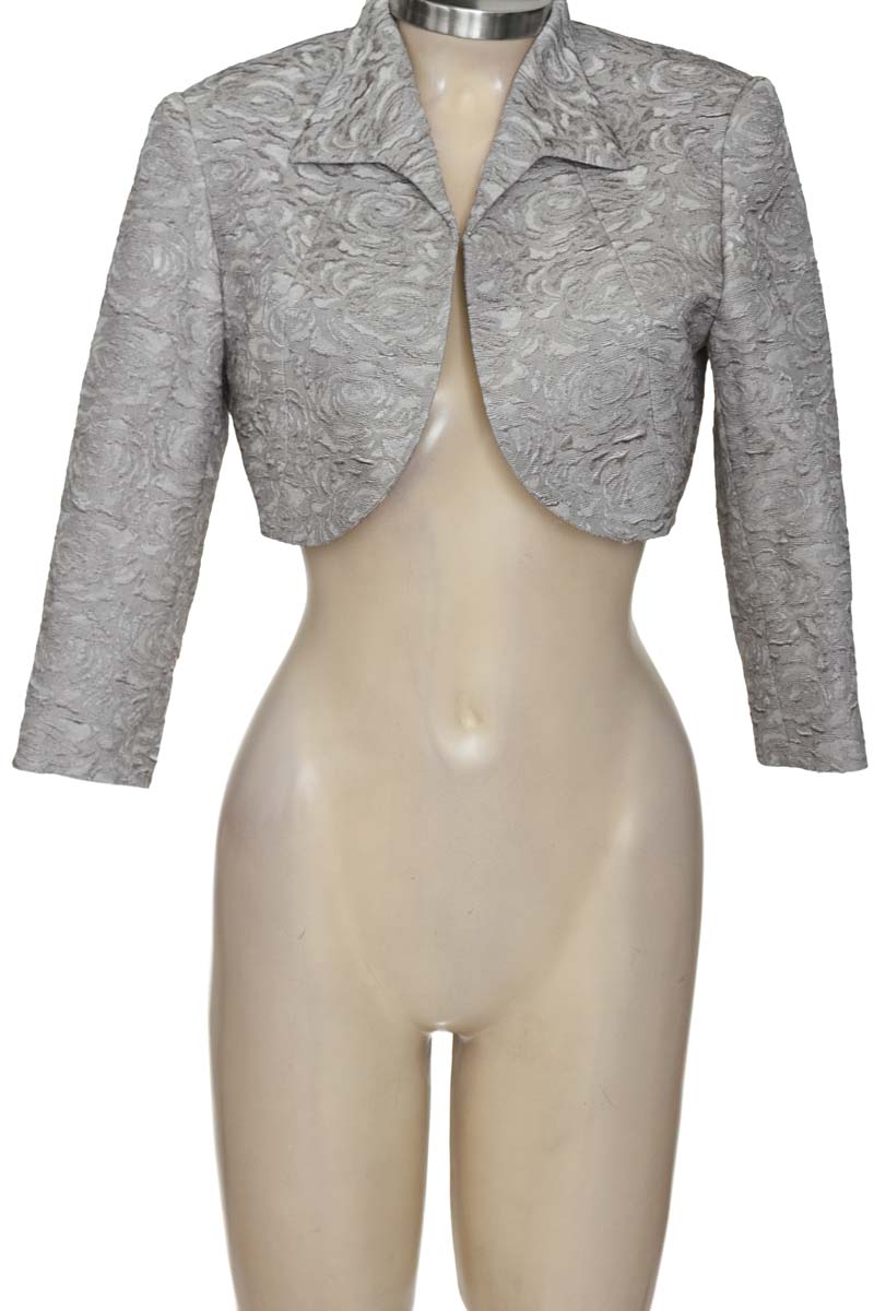 Chaqueta / Abrigo color Plateado - Tahari