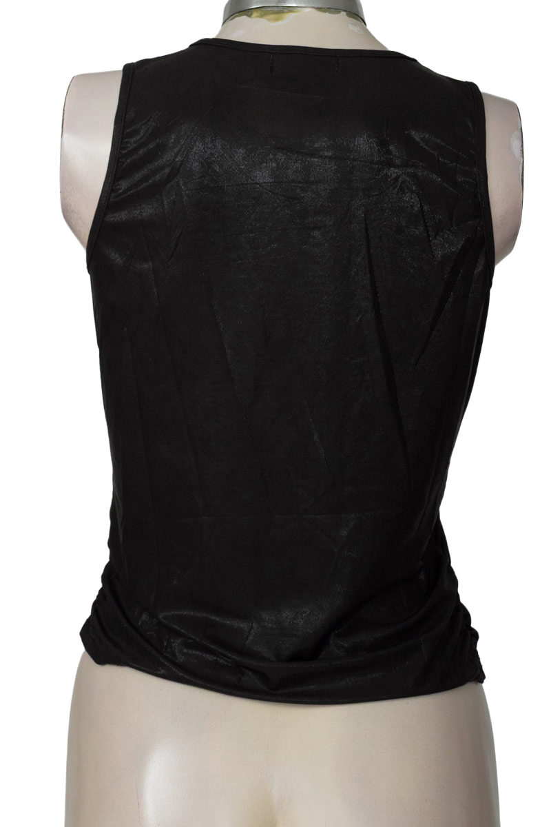 Top / Camiseta color Negro - N&M