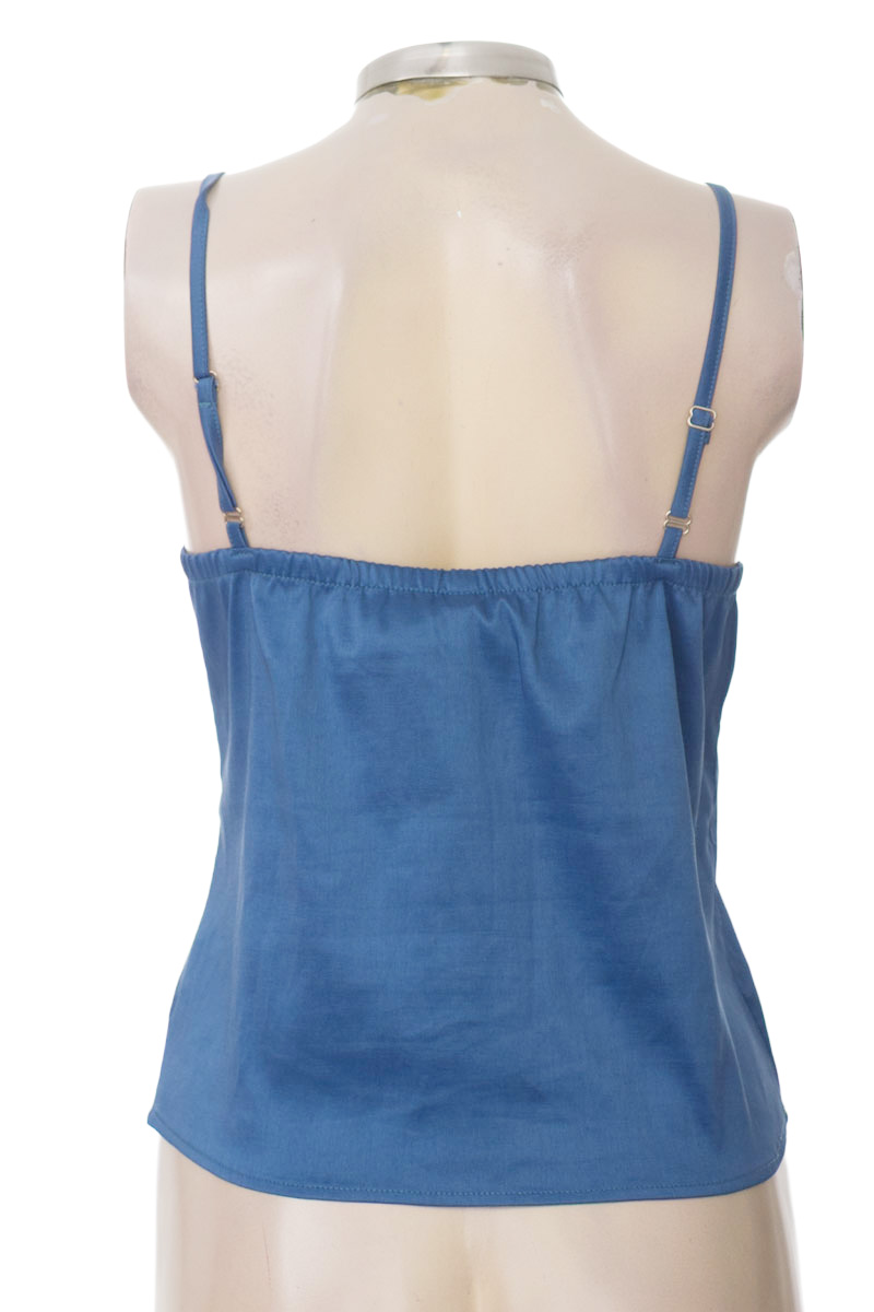 Top / Camiseta color Azul - Eva Castillo