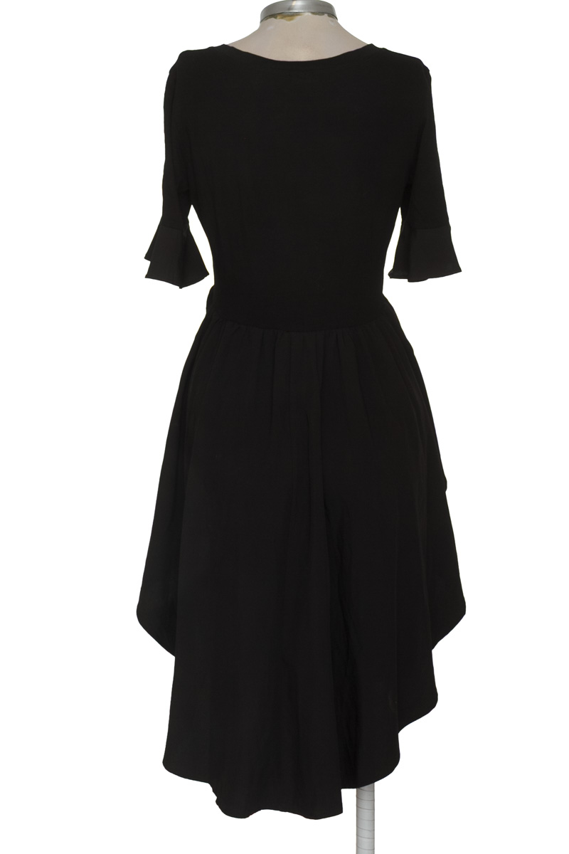 Top / Camiseta color Negro - Closeando