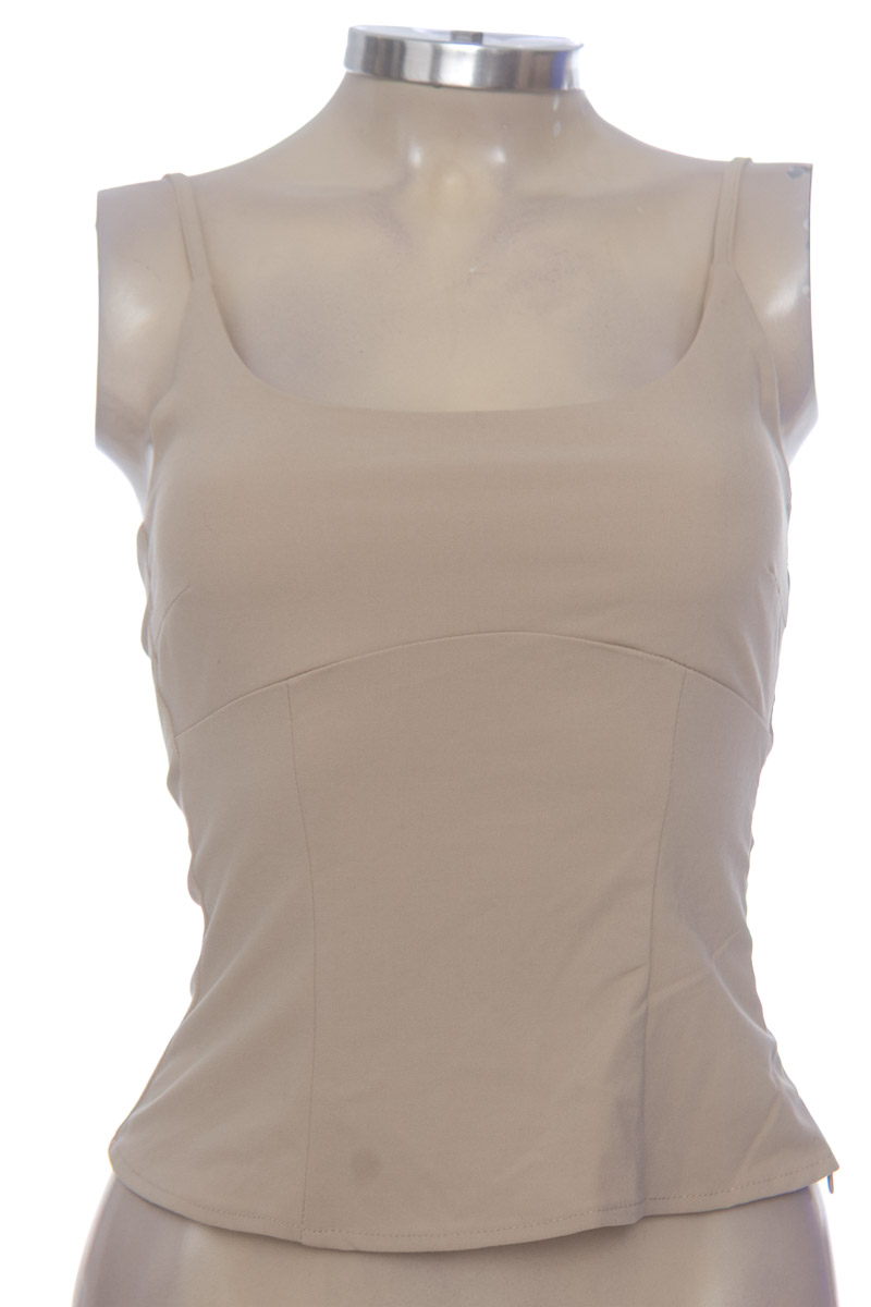 Top / Camiseta color Beige - Divided by H&M