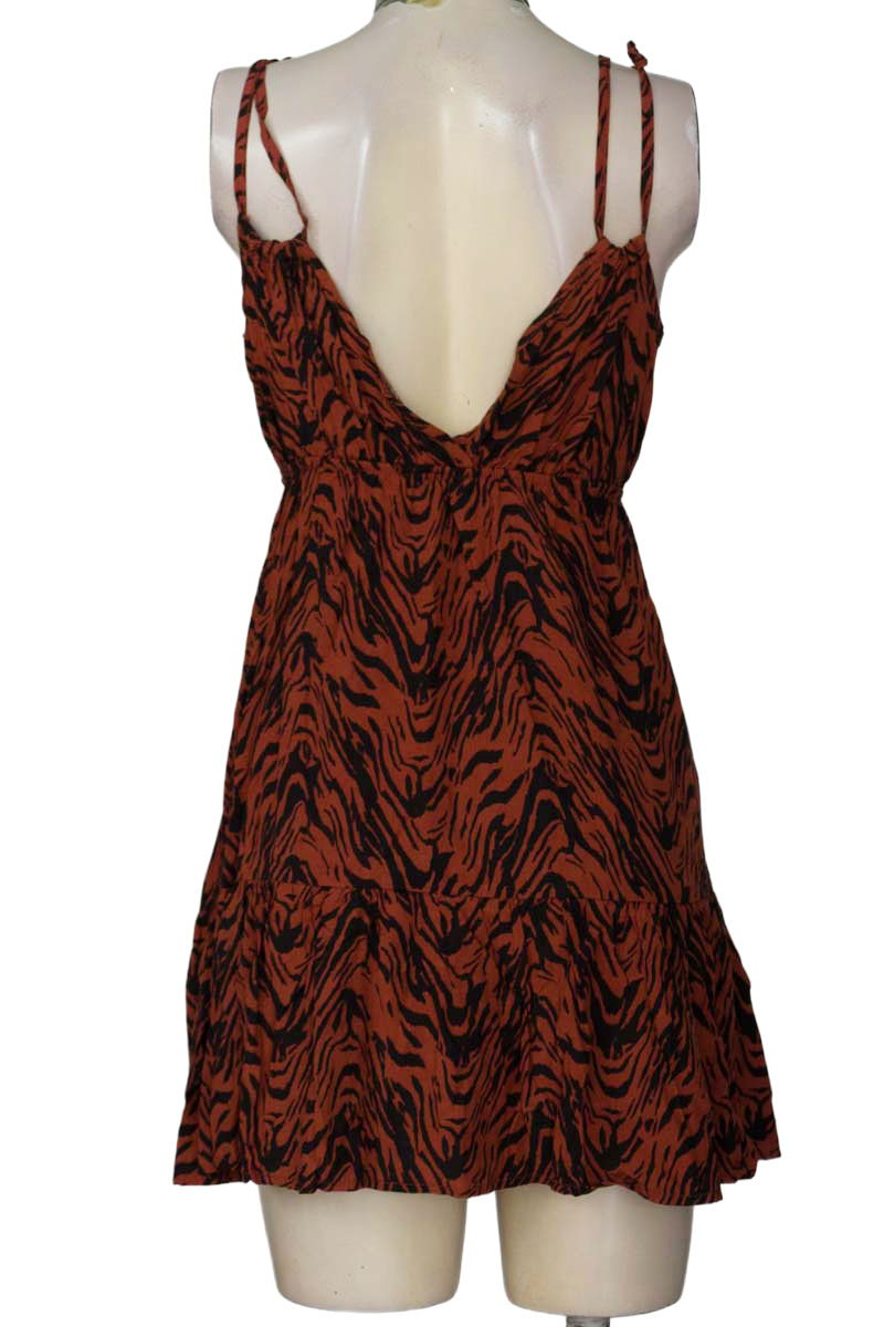 Top / Camiseta color Café - Gef