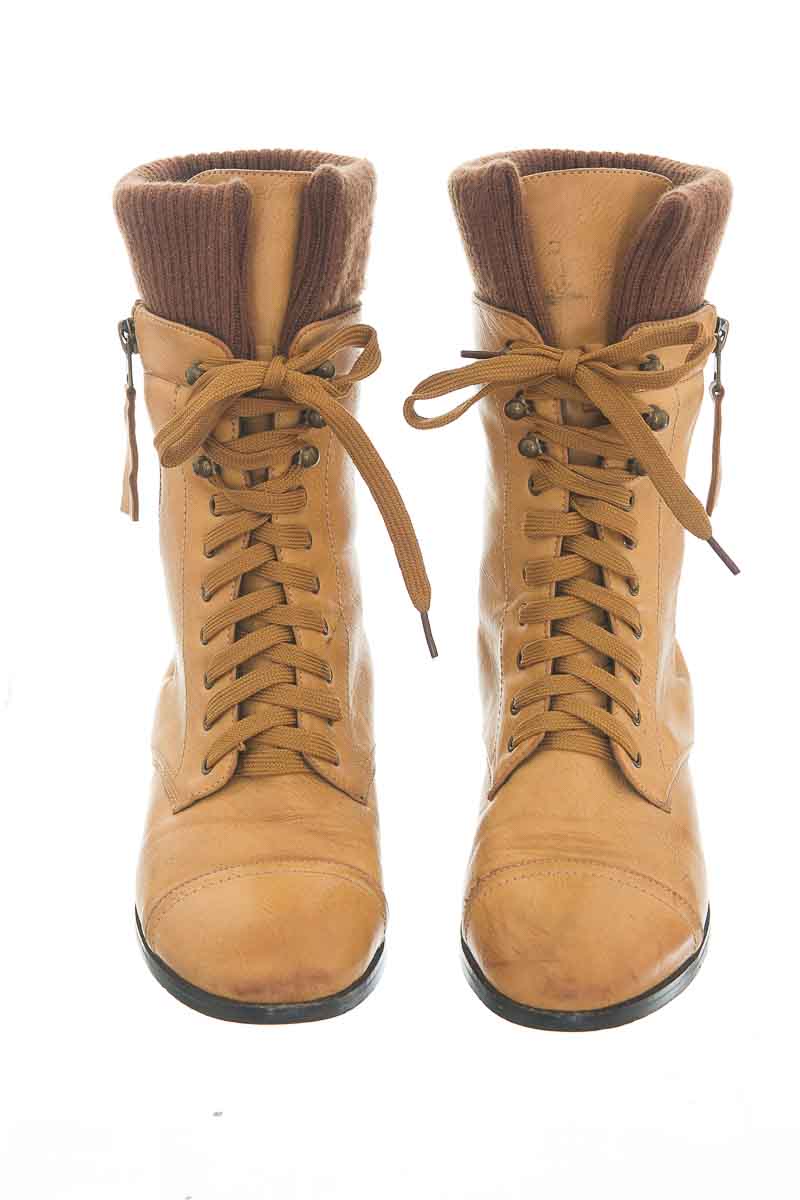 Zapatos color Mostaza - ELA