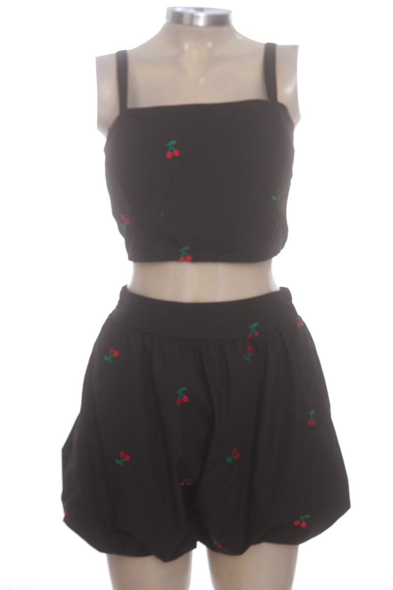 Vestido / Enterizo color Negro - Niuniu Studio