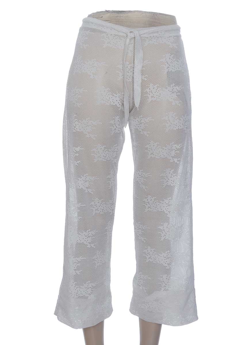 Ropa Deportiva / Salida de Baño color Blanco - St.Even