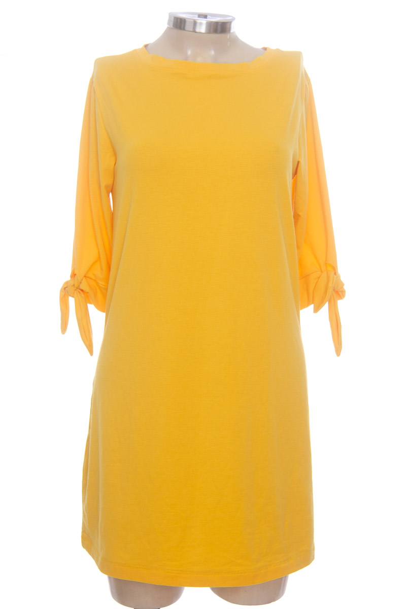 Vestido / Enterizo color Amarillo - Loguin