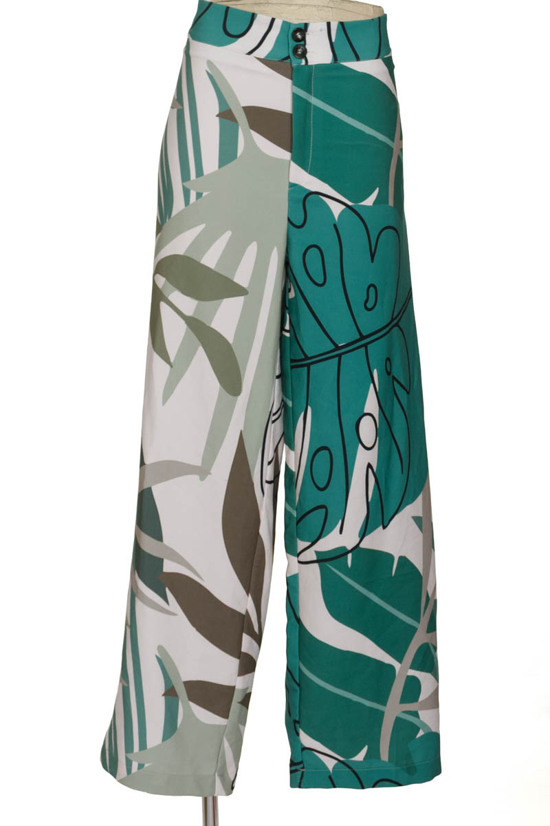 Pantalones color Verde - Closeando