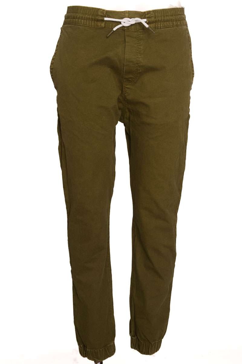 Pantalón color Verde - Bershka