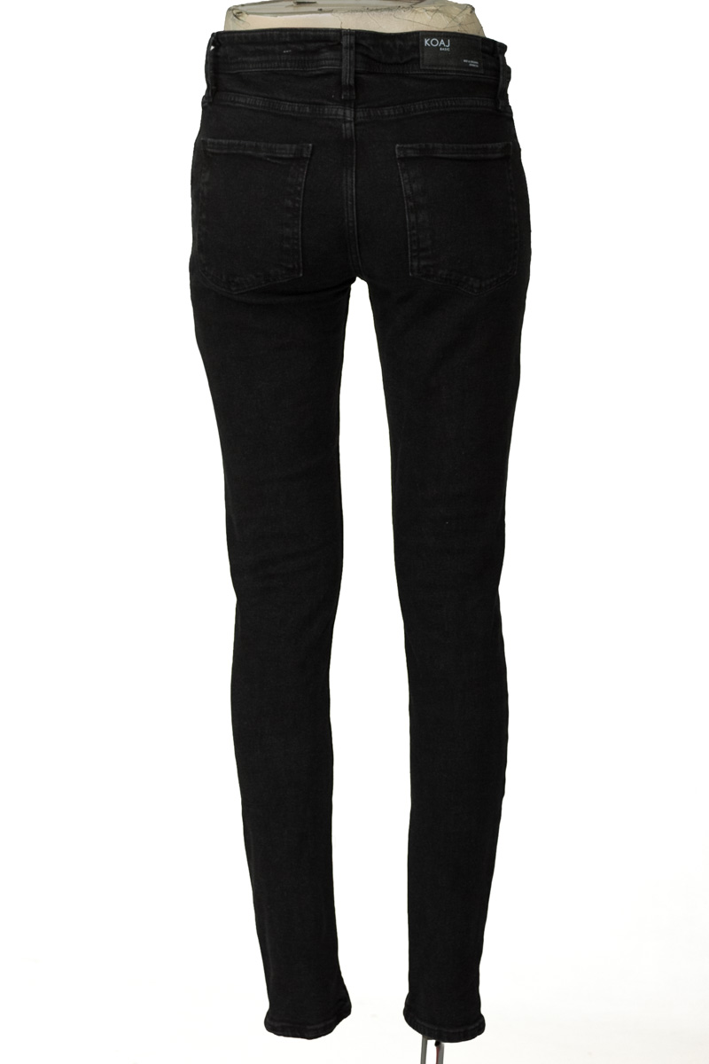 Jean color Negro - Koaj