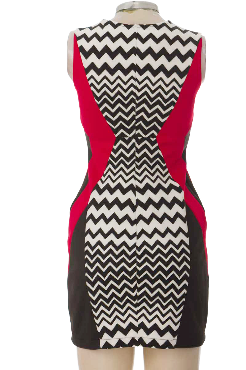 Vestido / Enterizo color Estampado - Closeando