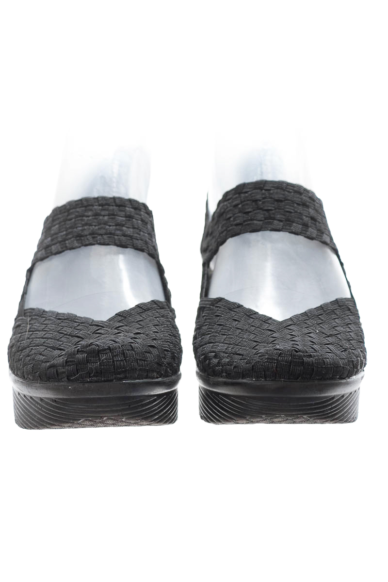 Zapatos color Negro - Closeando